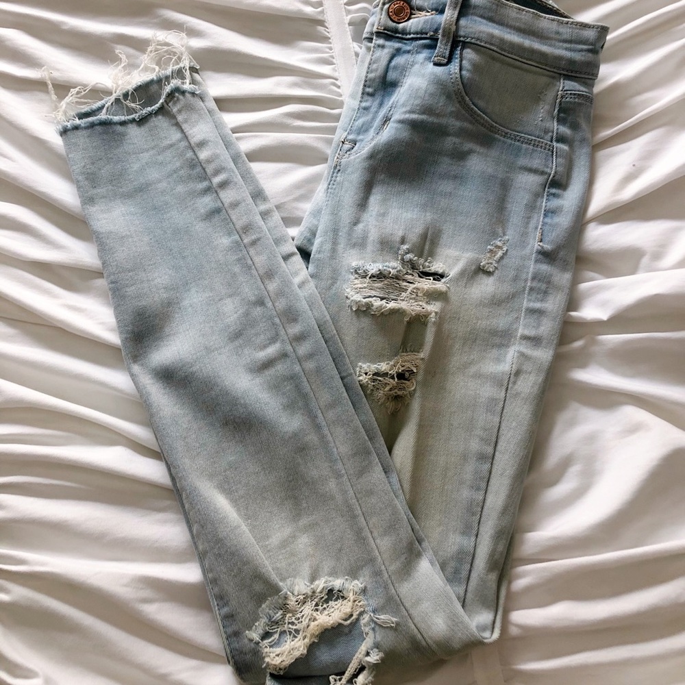 PacSun Lightwash Denim Jeans (size: 23)